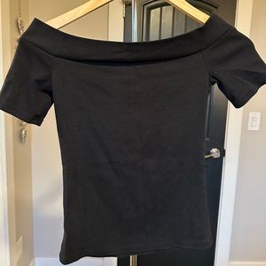 Aeropostale Off the Shoulder Black Top Size Small